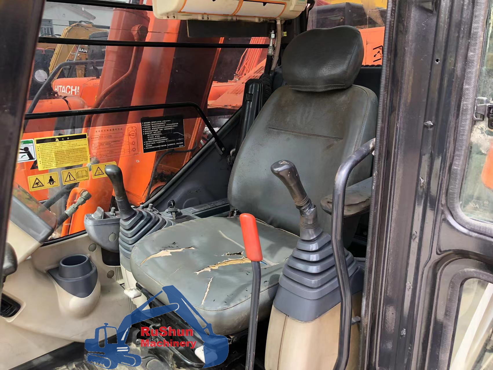 Used HITACHI ZX70 Excavator