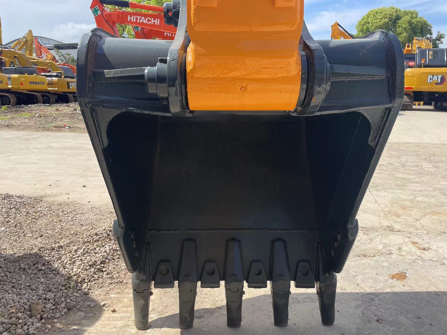 Used HYUNDAI 220gs Excavator