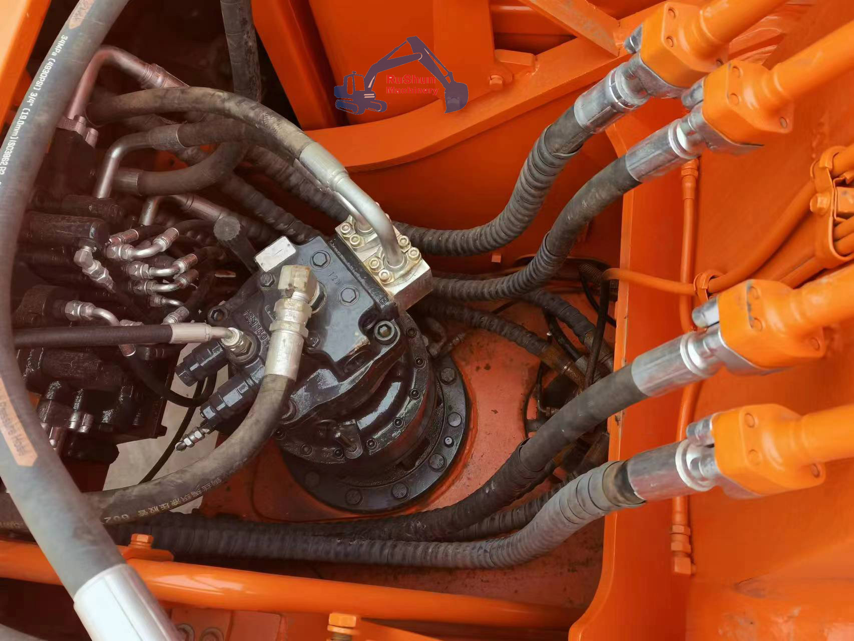 Used DOOSAN DX225LC Excavator
