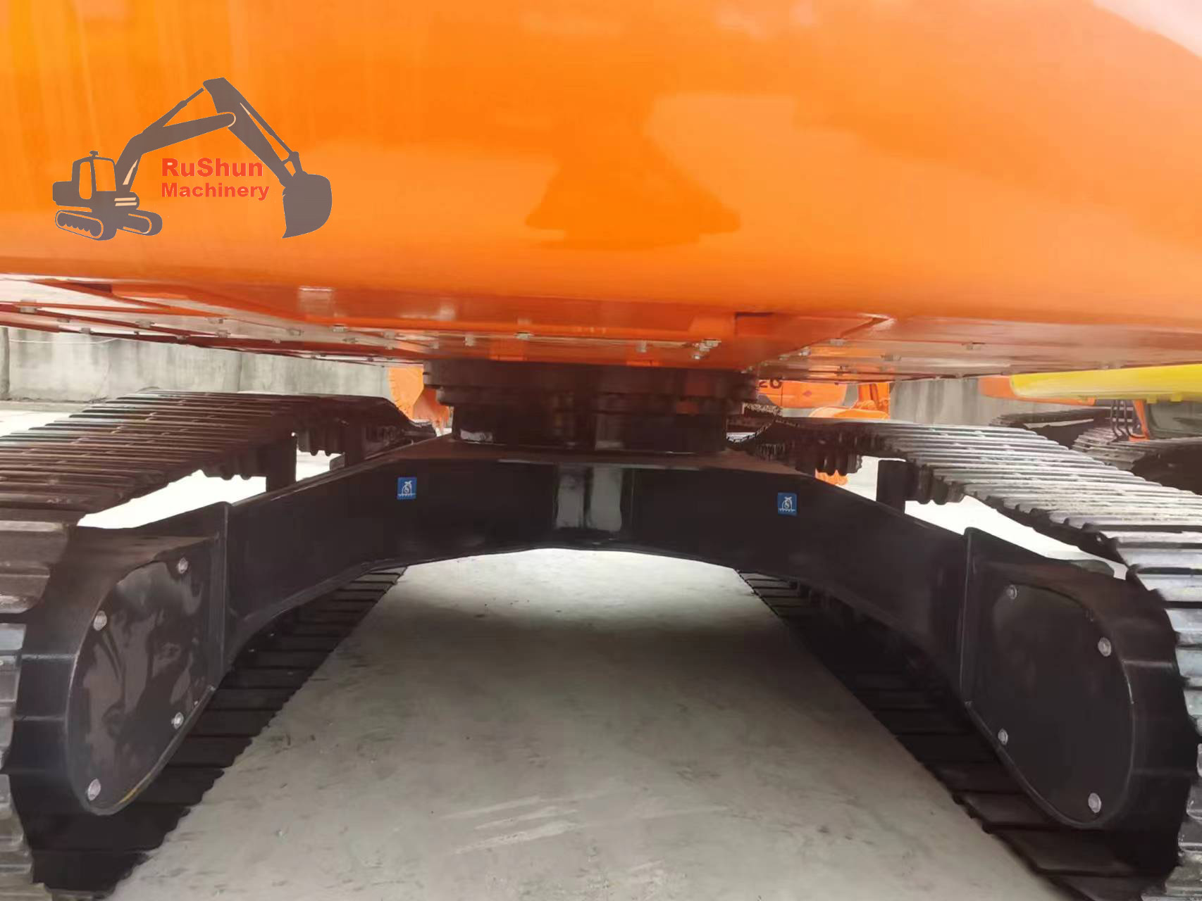 Used DOOSAN DX225LC Excavator
