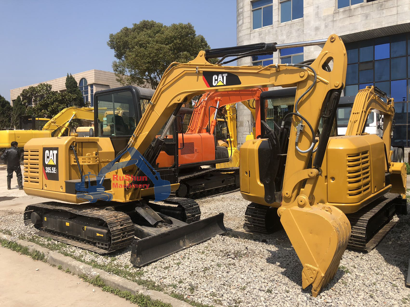 Used CAT 305.5E2  Excavator