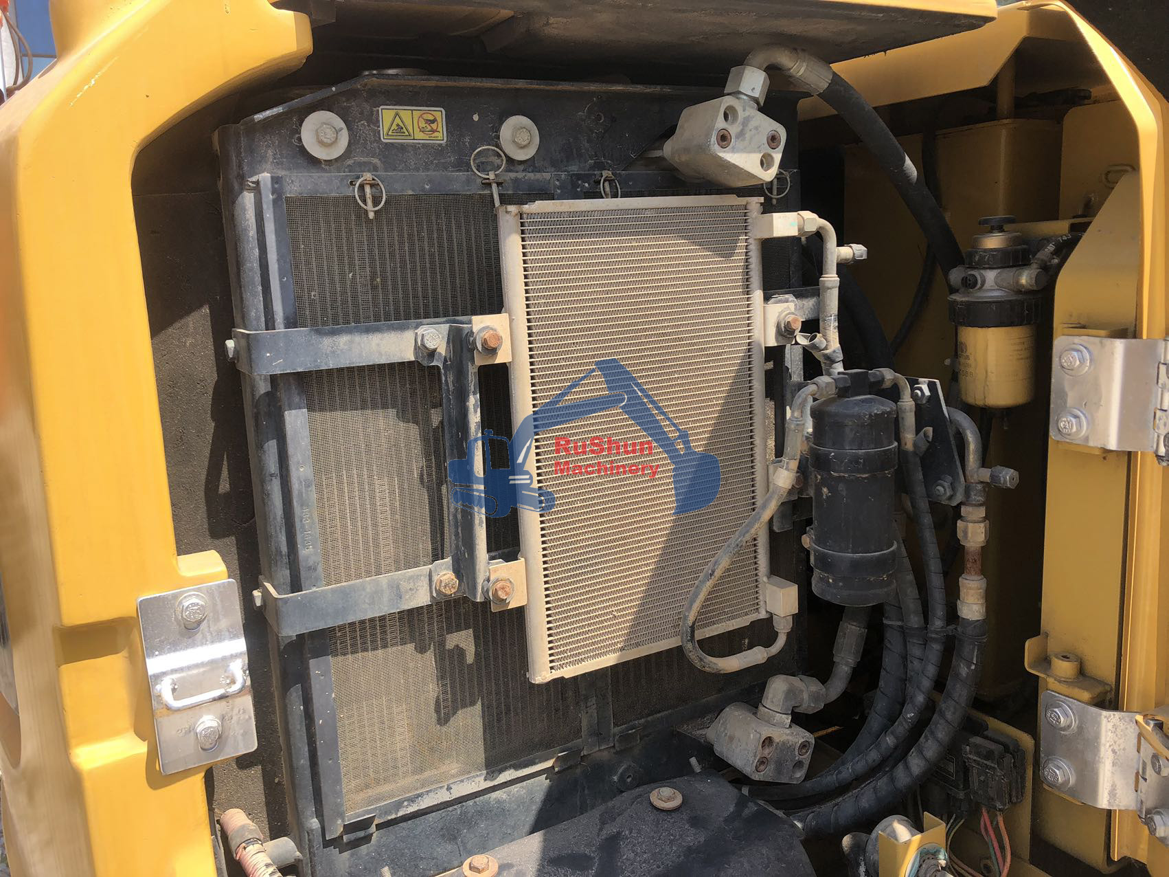 Used CAT 305.5E2  Excavator