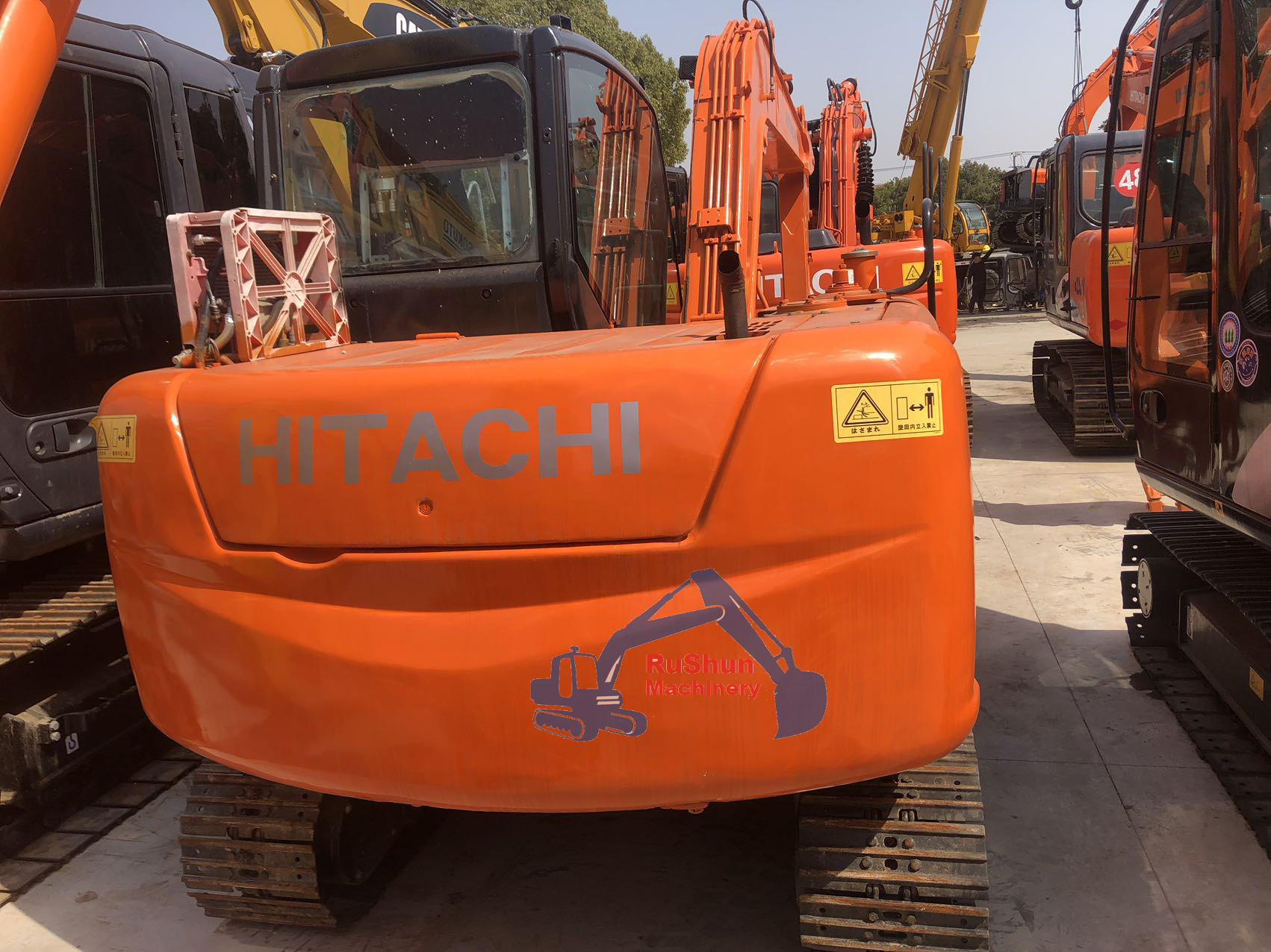 Used HITACHI ZX60 Excavator