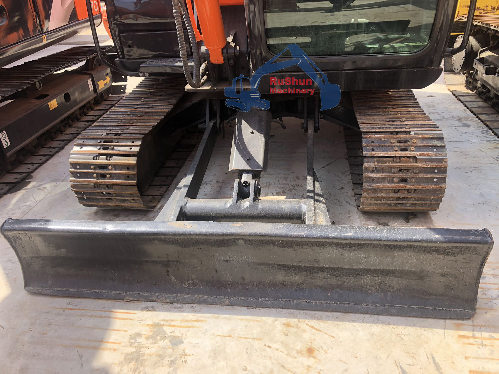 Used HITACHI ZX60 Excavator