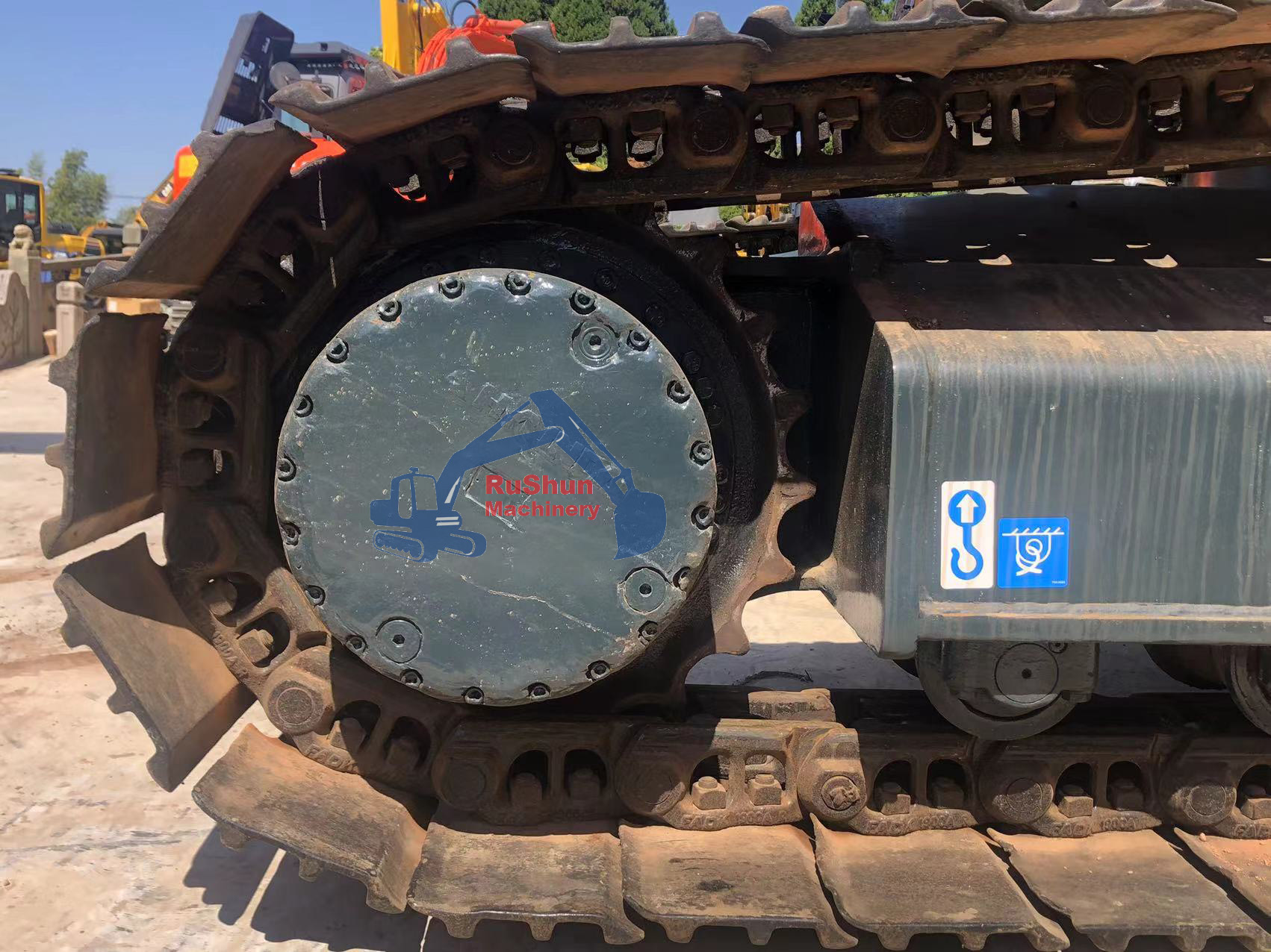 Used HYUNDAI R220 Excavator