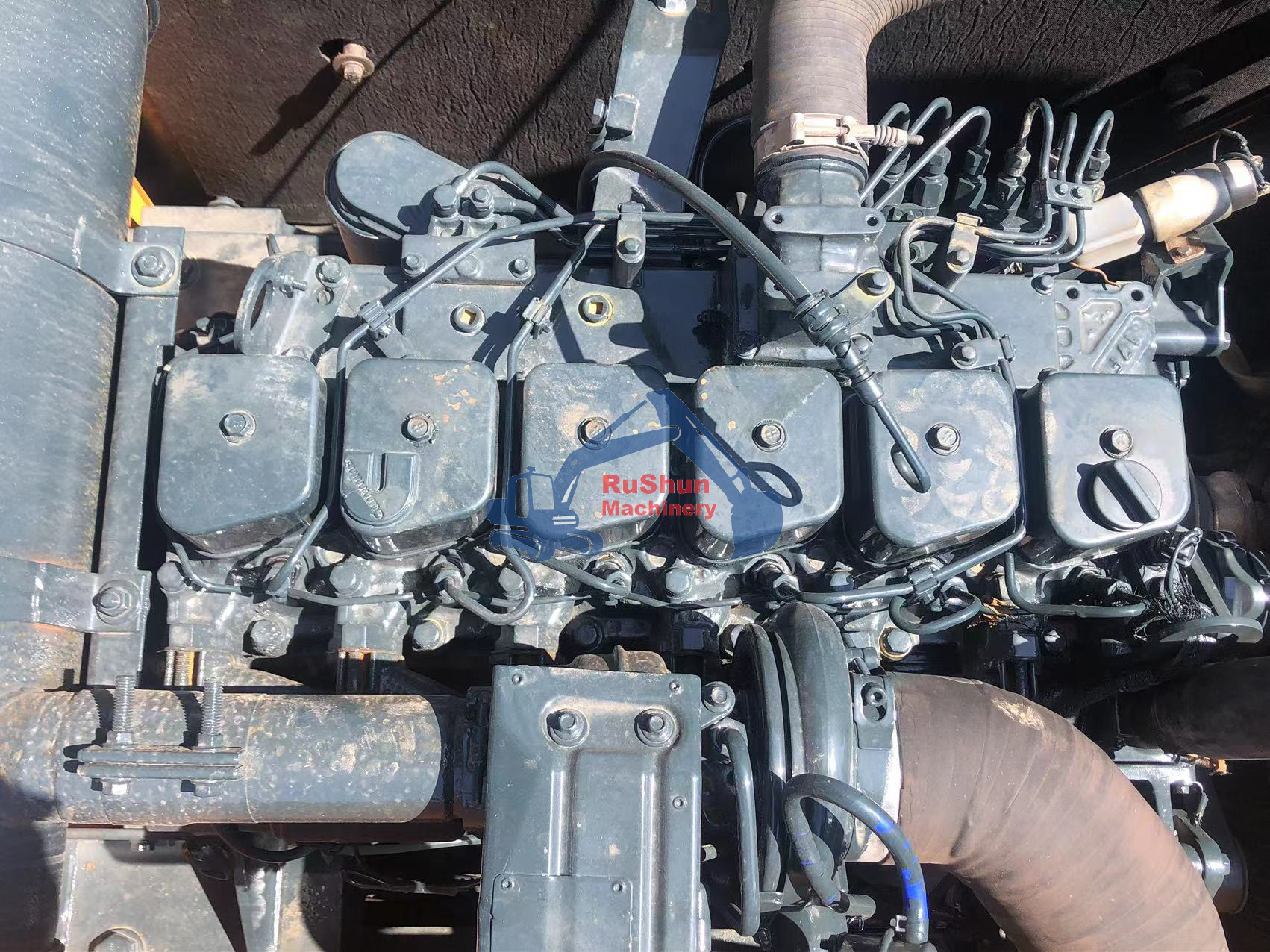 Used HYUNDAI R220 Excavator