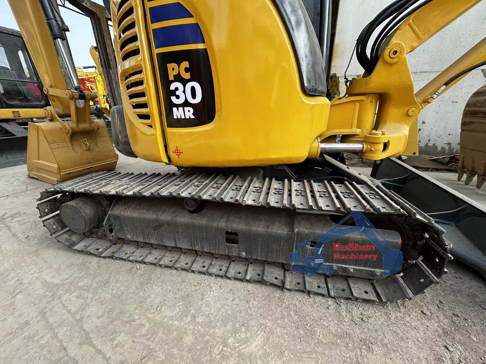 Used KOMATSU PC30 Excavator