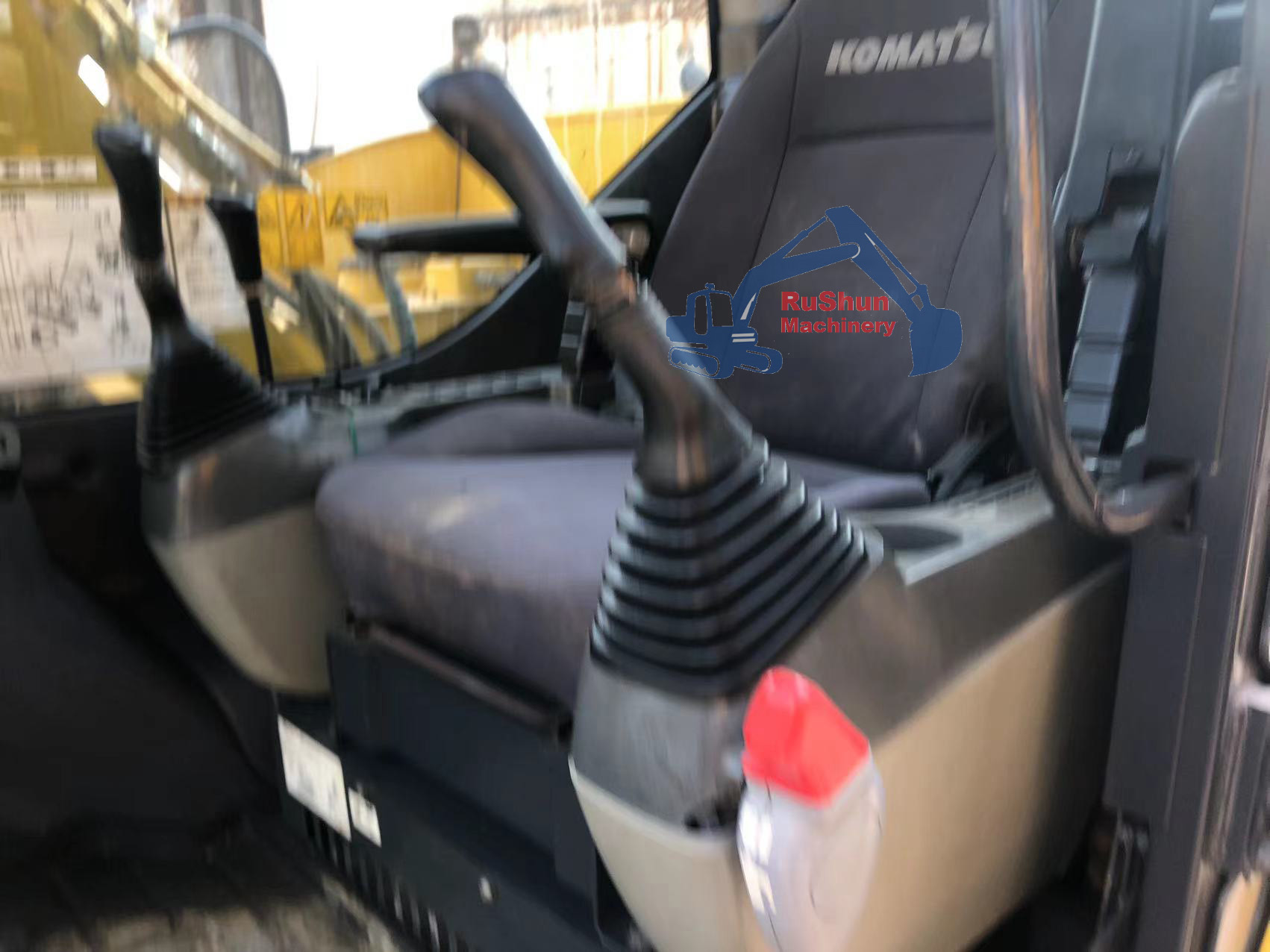 Used KOMATSU PC70-8 Excavator