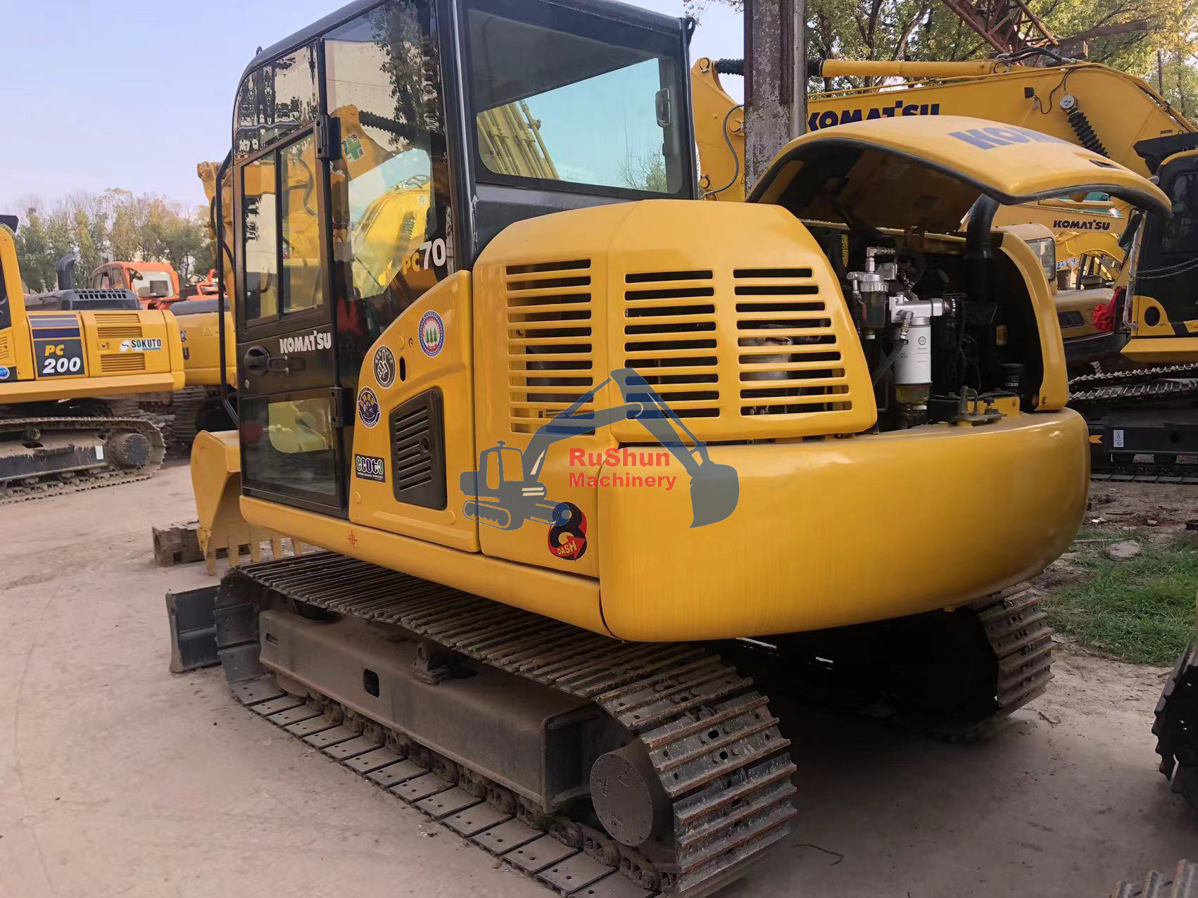 Used KOMATSU PC70-8 Excavator