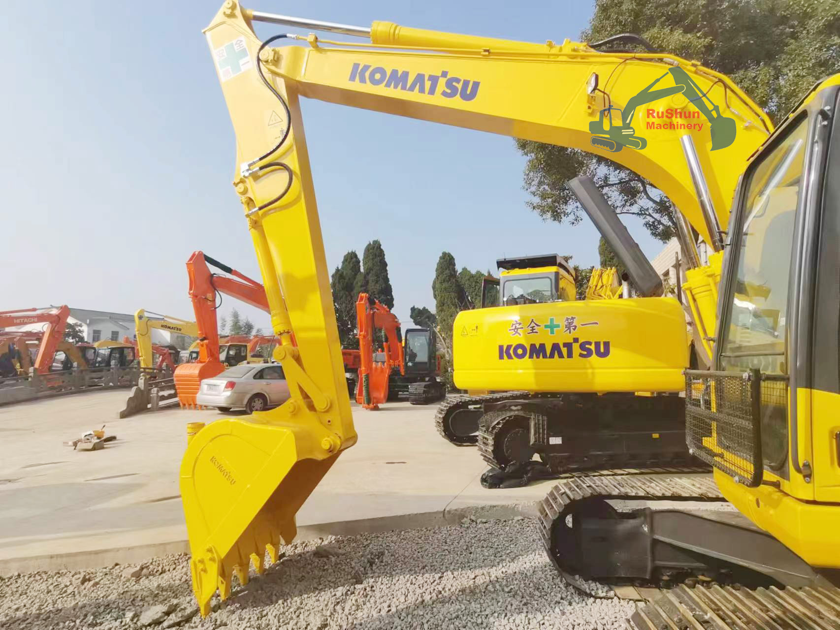 Used KOMATSU PC130-7 Excavator