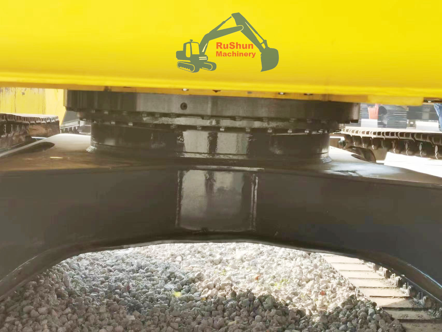 Used KOMATSU PC130-7 Excavator