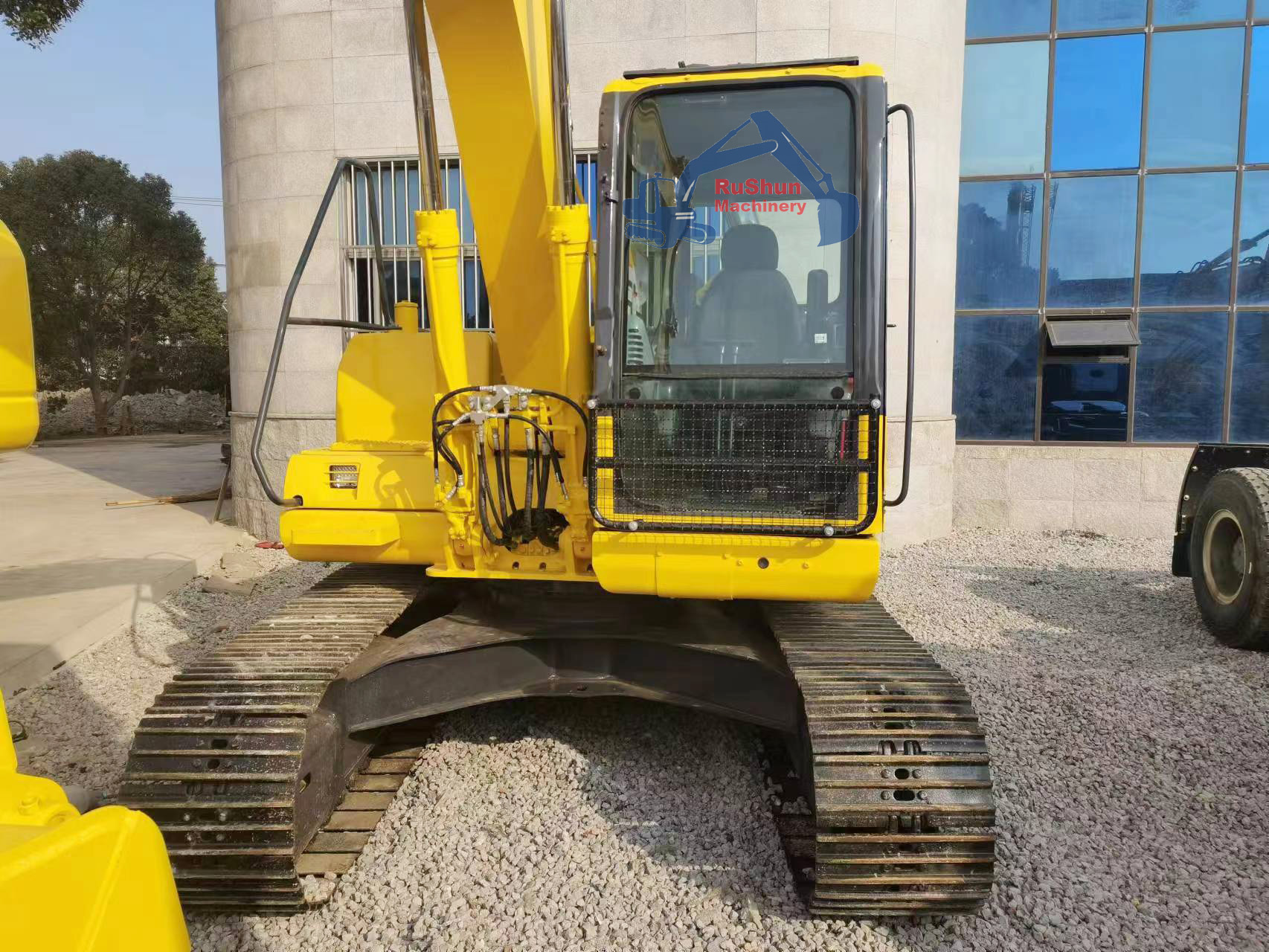 Used KOMATSU PC130-7 Excavator