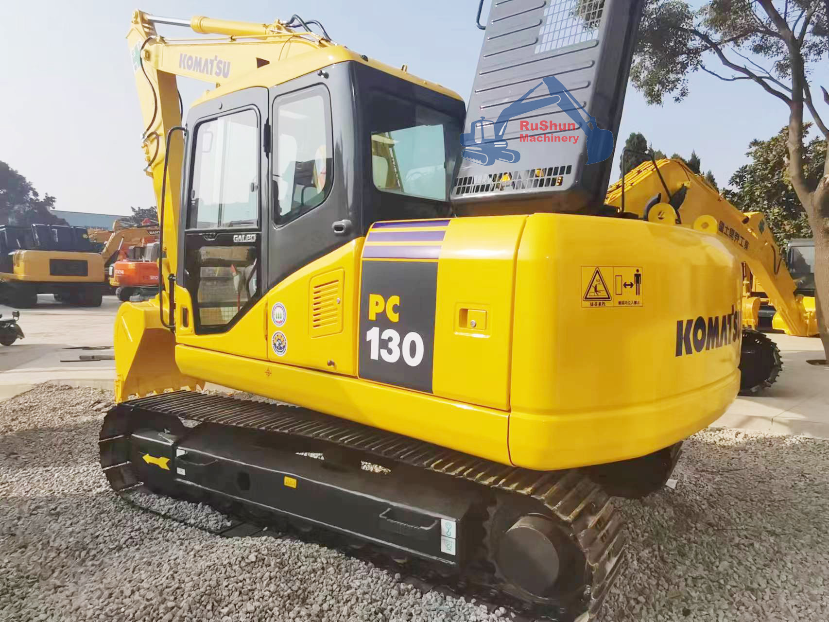 Used KOMATSU PC130-7 Excavator