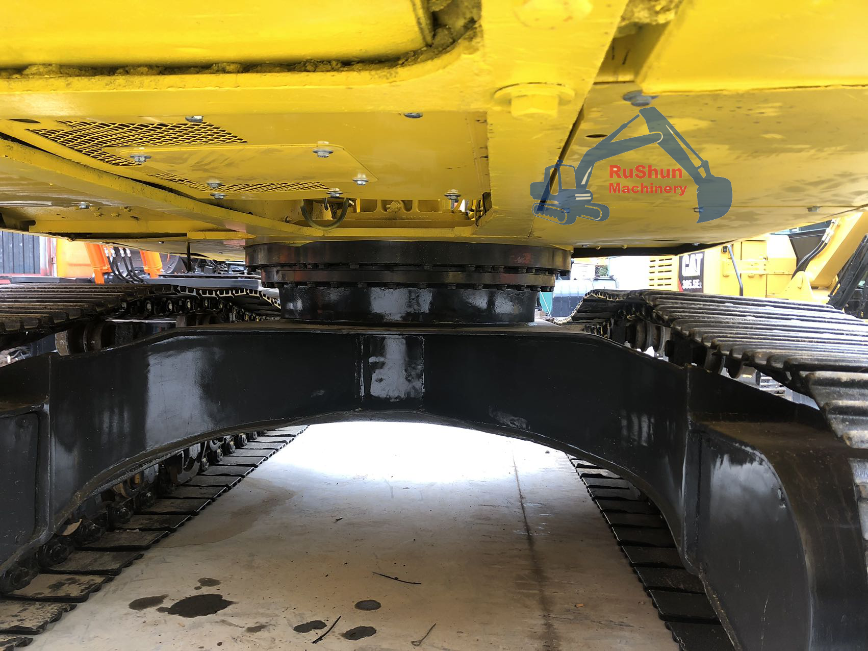 Used KOMATSU PC200-6 Excavator