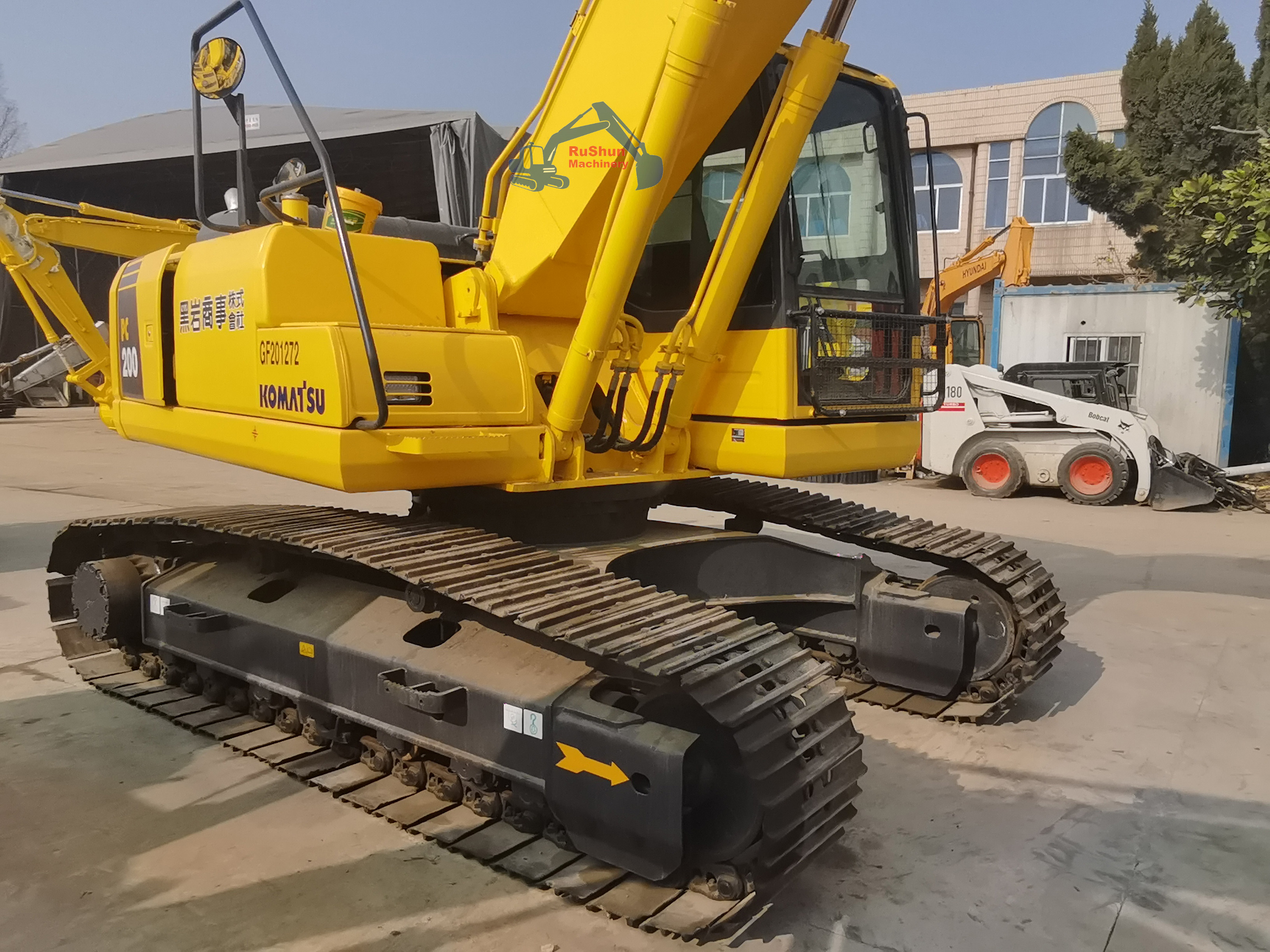 Used KOMATSU PC200-8 Excavator