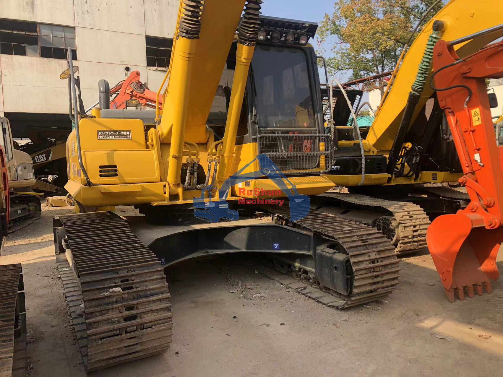 Used KOMATSU PC210LC-8 Excavator