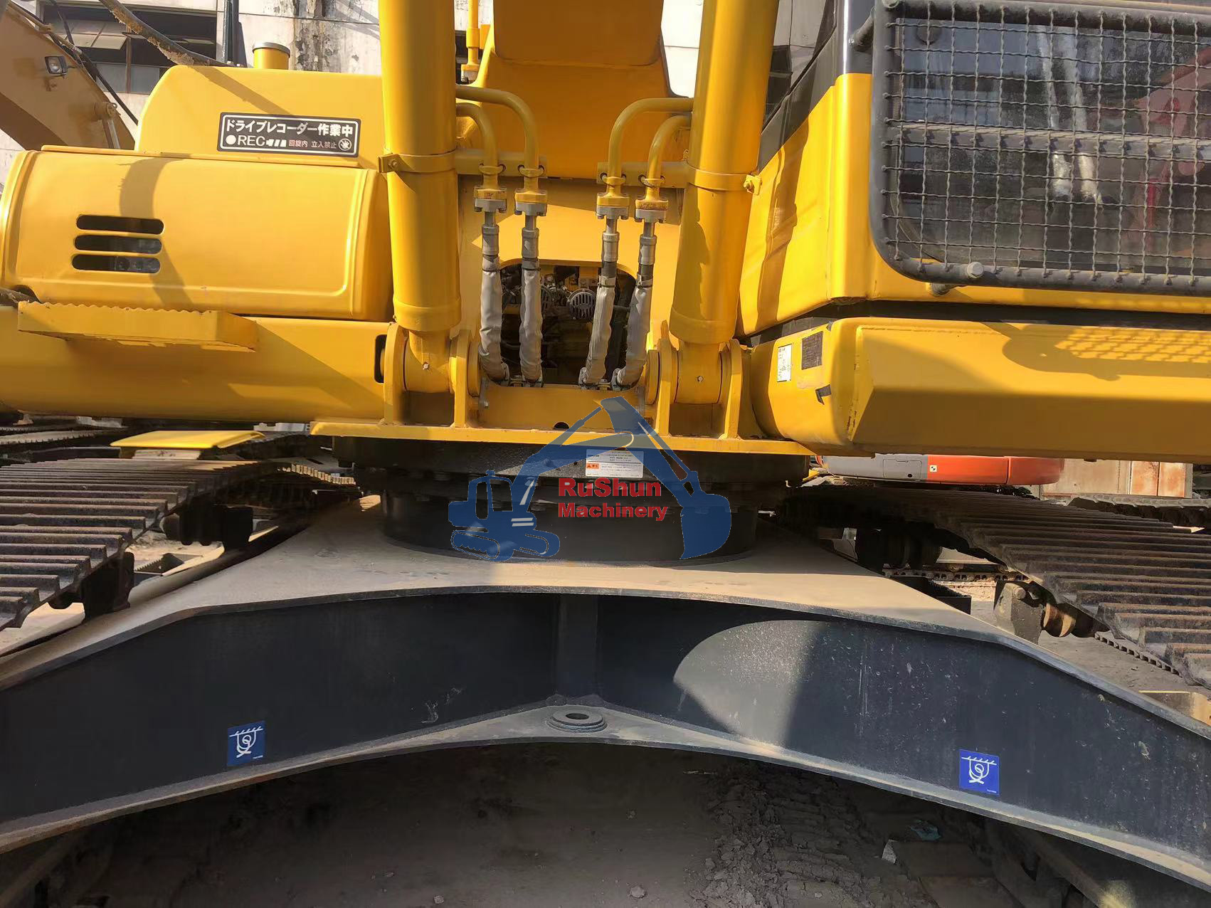Used KOMATSU PC210LC-8 Excavator