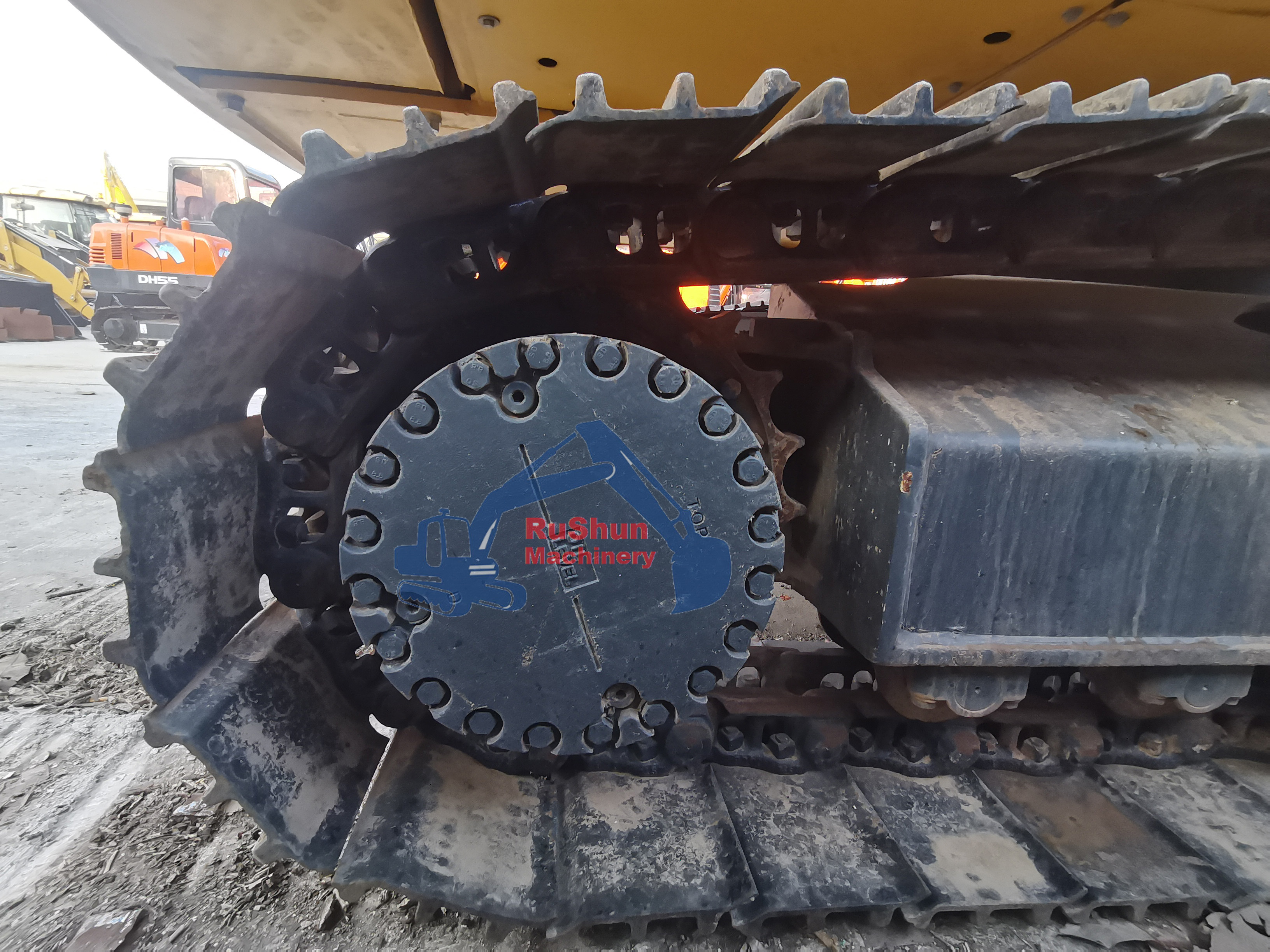 Used KOMATSU PC240LC-8 Excavator