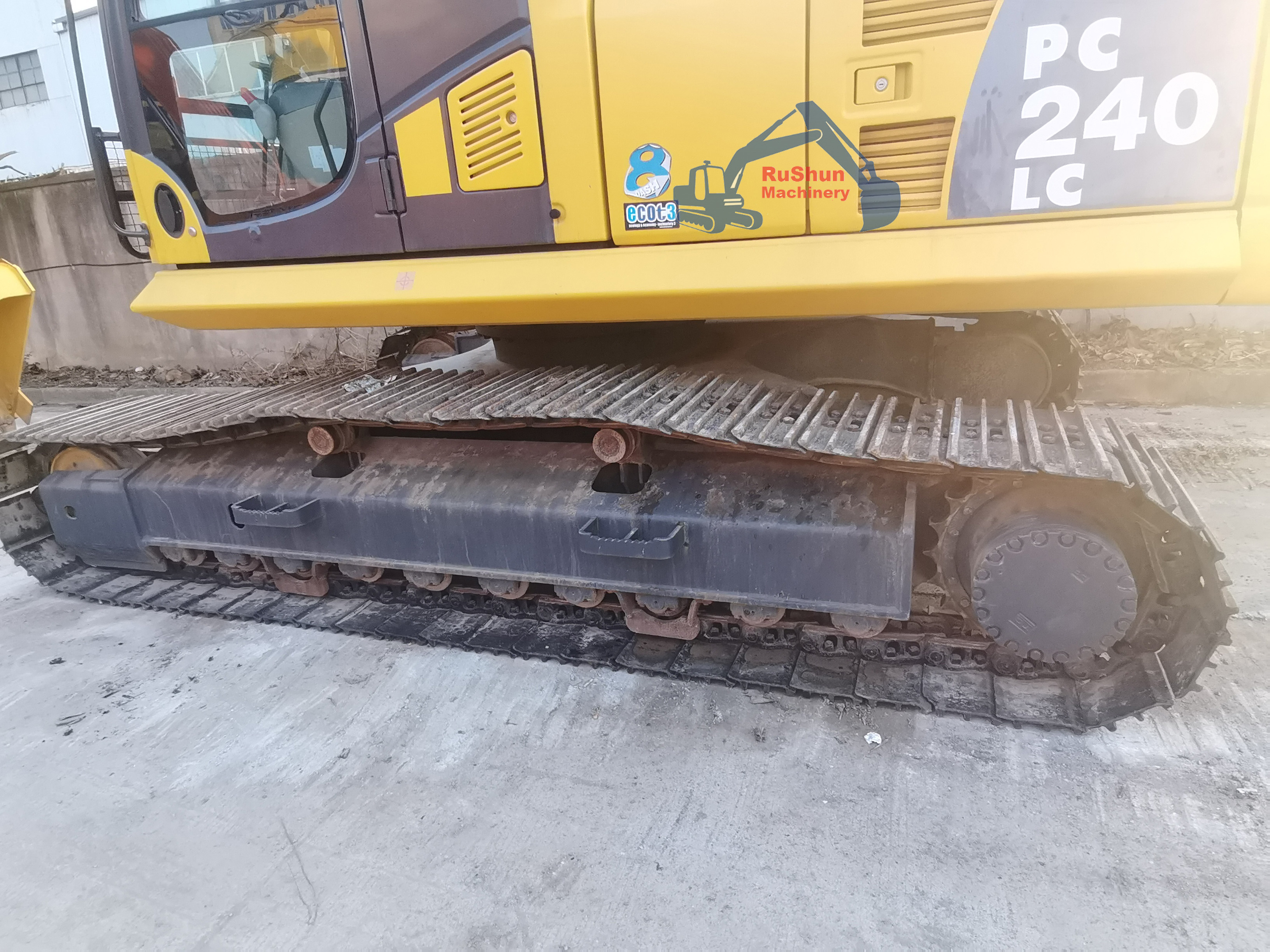 Used KOMATSU PC240LC-8 Excavator