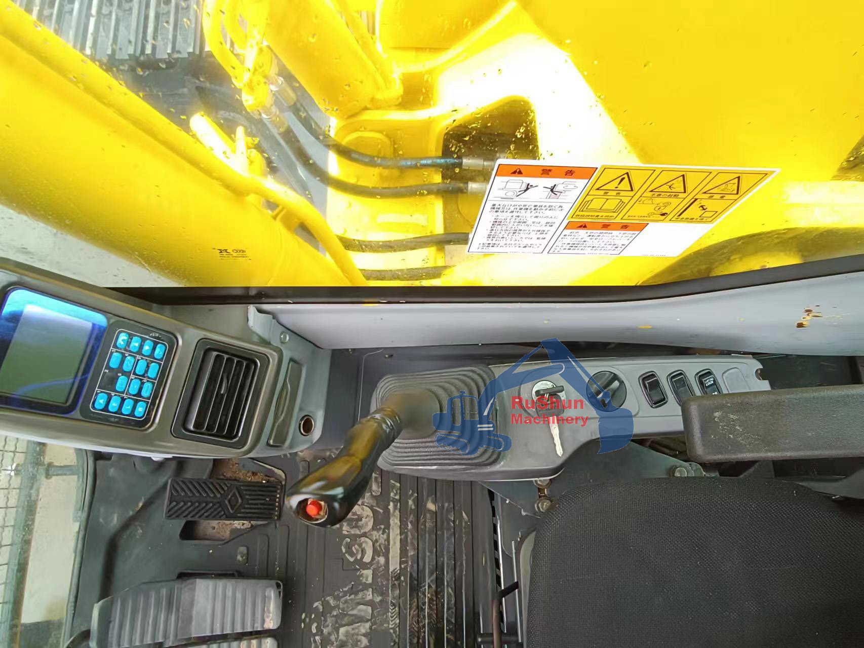 Used KOMATSU PC270-7 Excavator