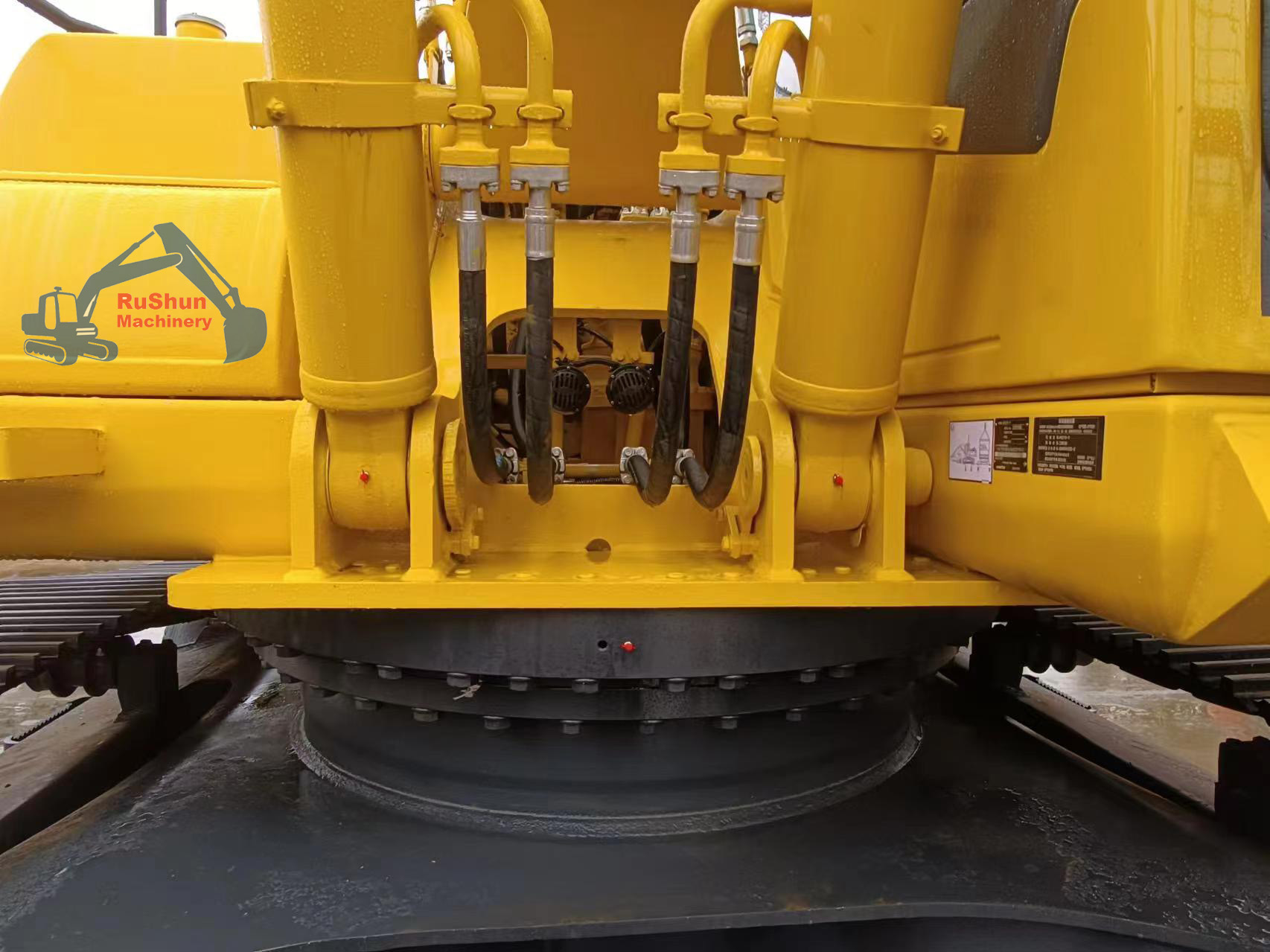 Used KOMATSU PC270-7 Excavator