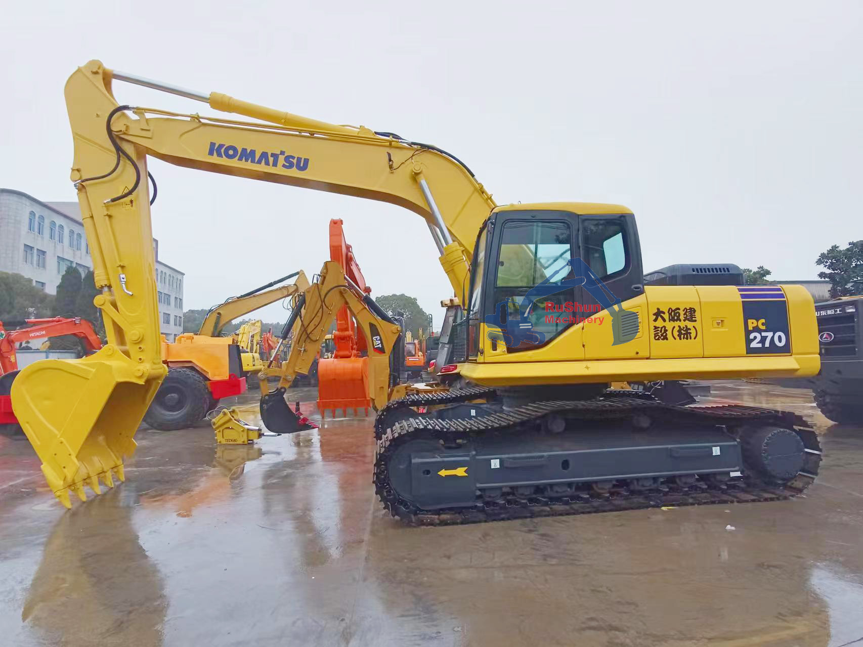 Used KOMATSU PC270-7 Excavator