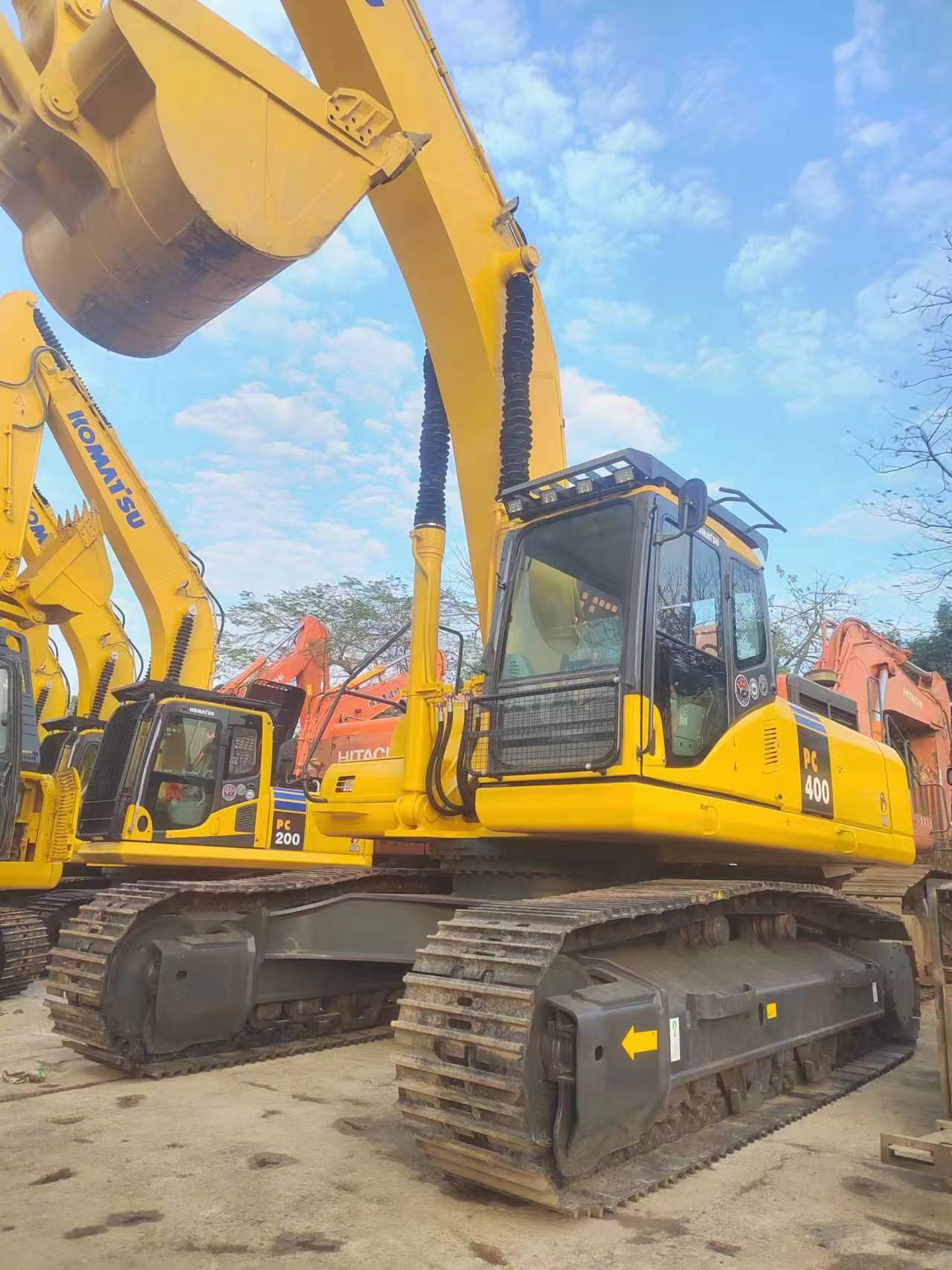 Used KOMATSU PC400-7 Excavator