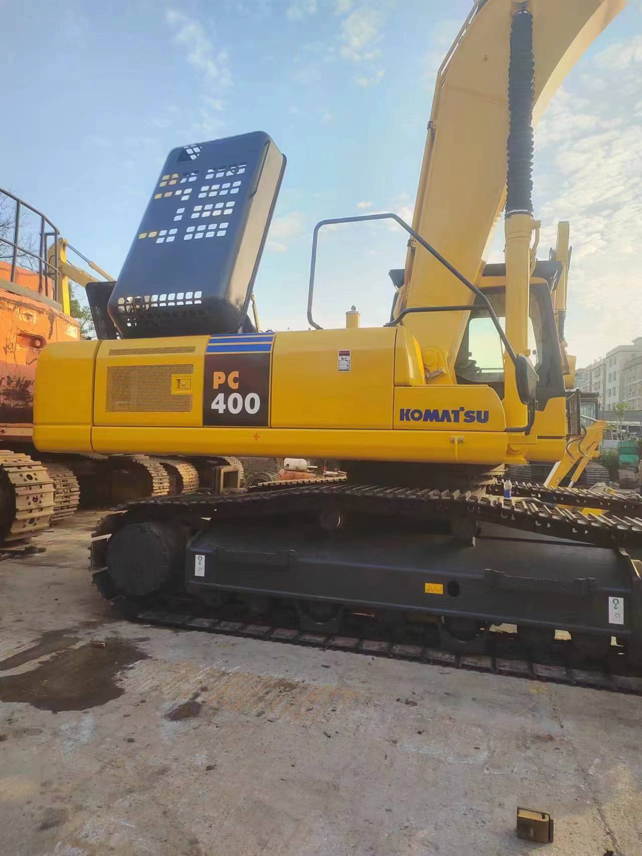 Used KOMATSU PC400-7 Excavator