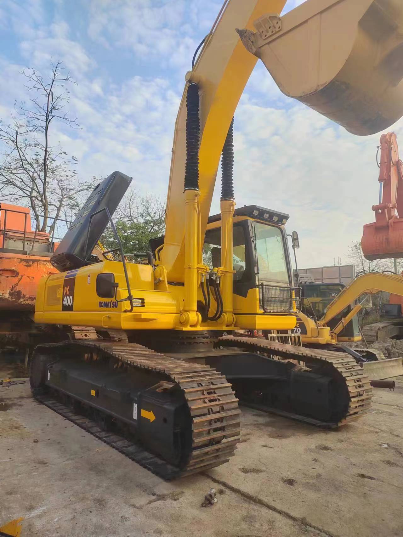 Used KOMATSU PC400-7 Excavator