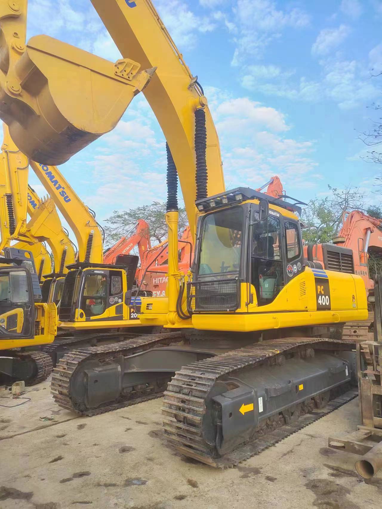 Used KOMATSU PC400-7 Excavator
