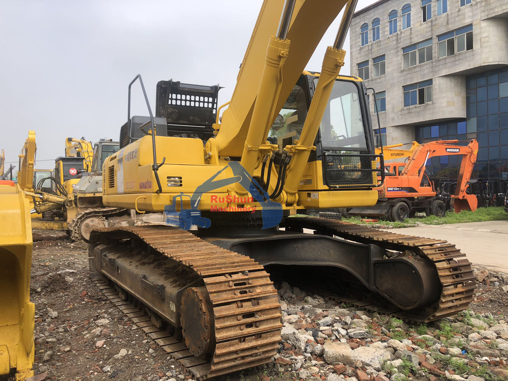 Used KOMATSU PC400LC-8R Excavator