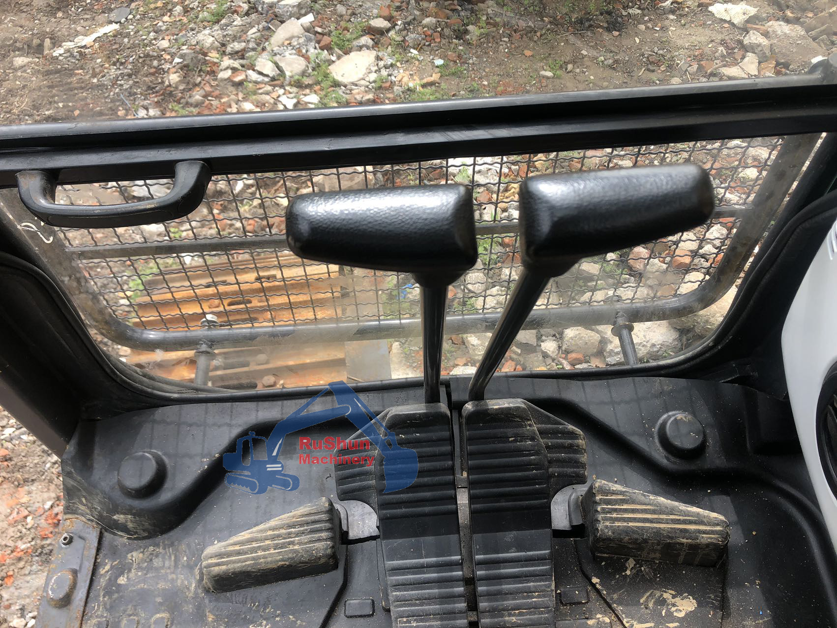 Used KOMATSU PC400LC-8R Excavator