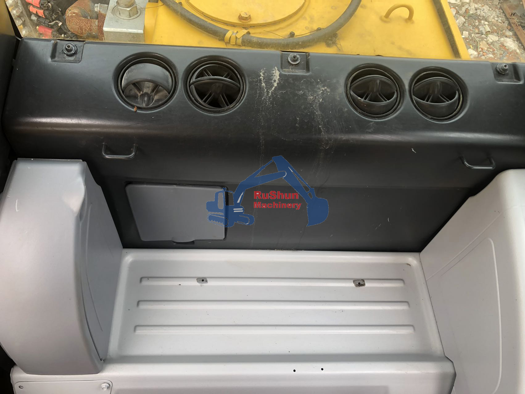 Used KOMATSU PC400LC-8R Excavator