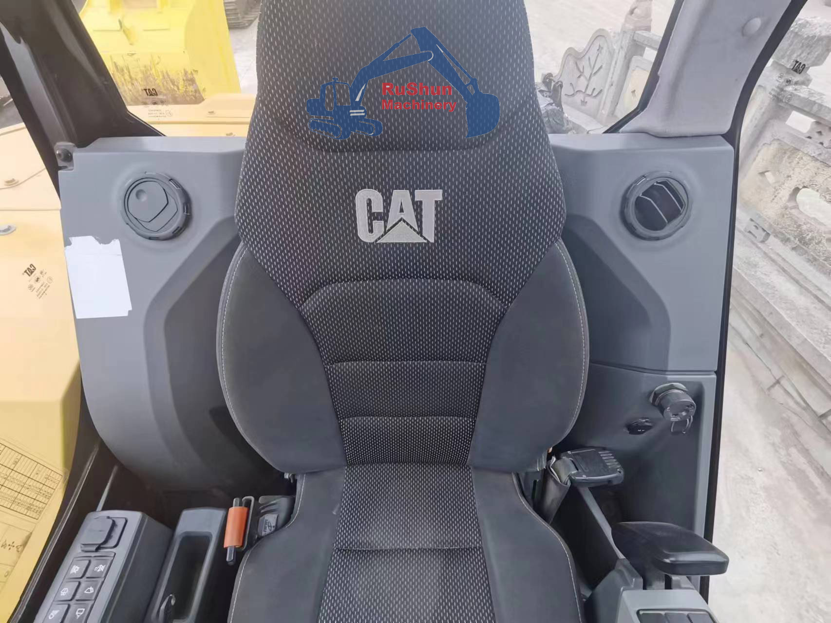 Used CAT 306 Excavator