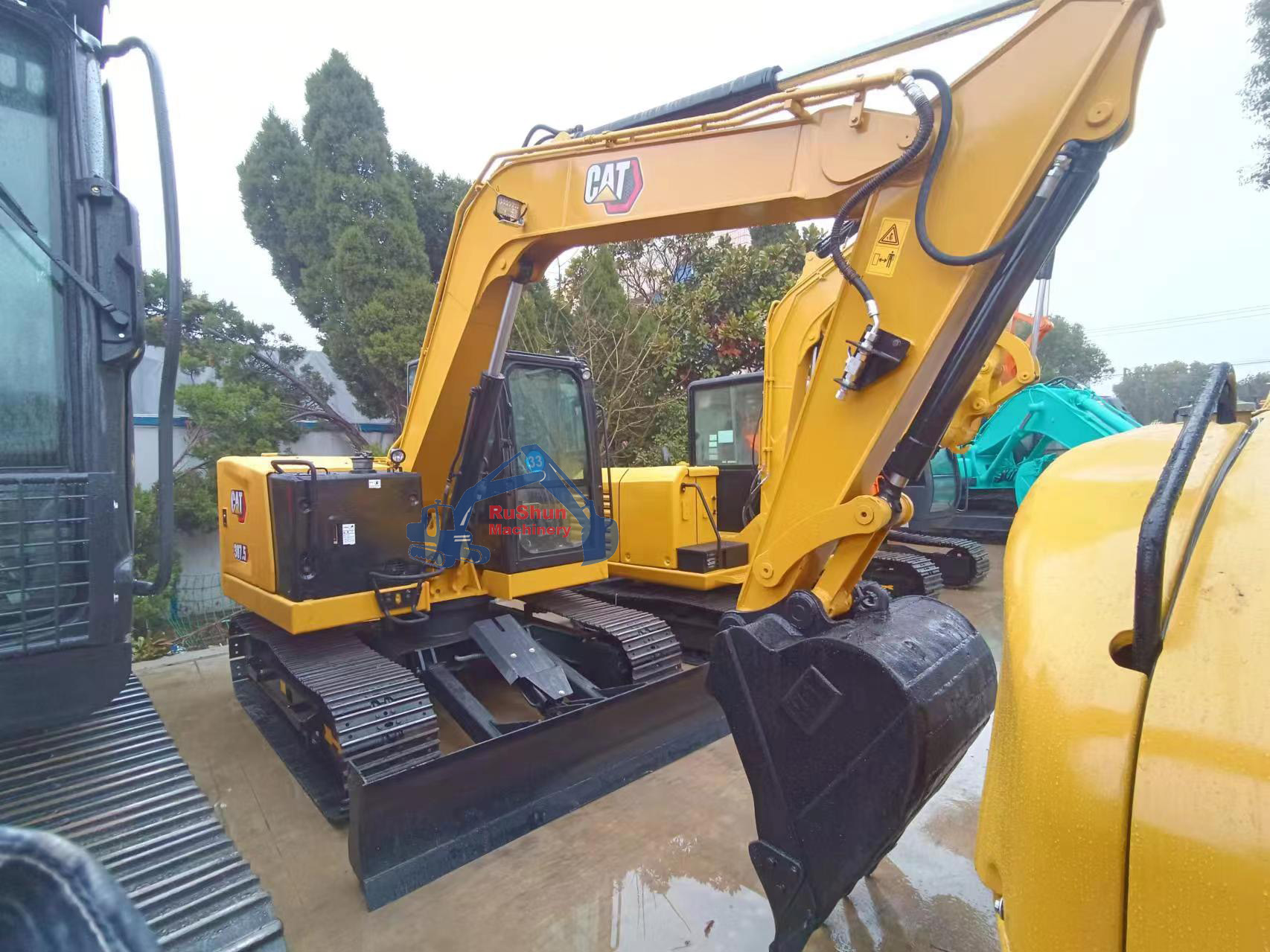 Used CAT 307.5E Excavator