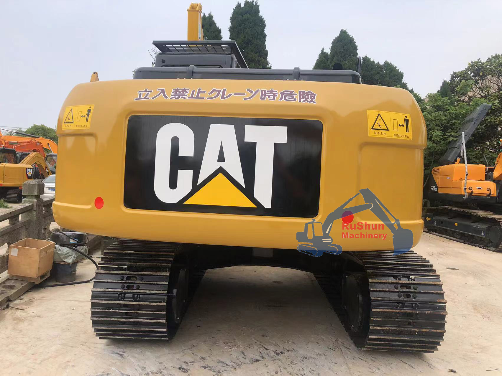 Used CAT 320D Excavator