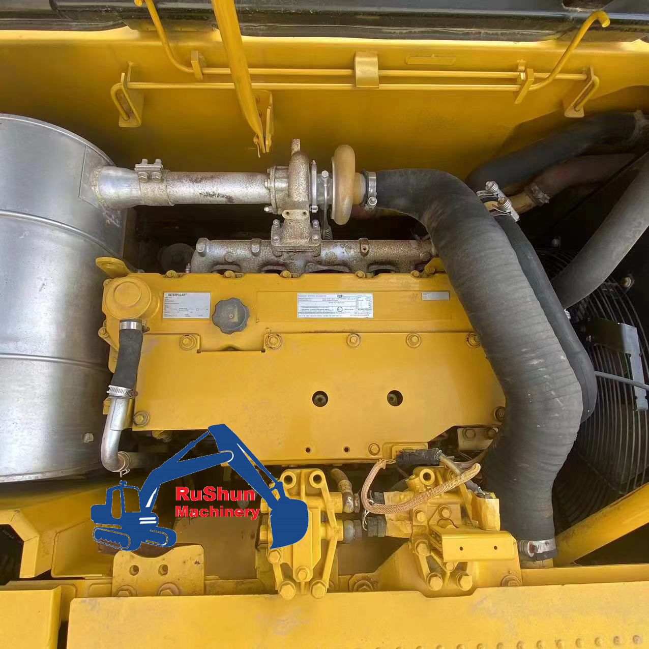 Used CAT 323D Excavator