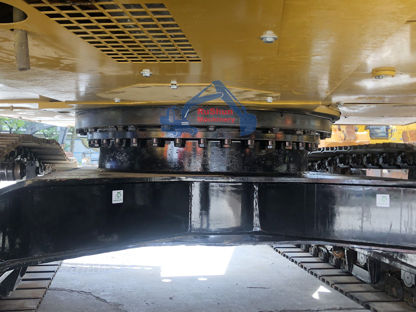 Used CAT 325D Excavator