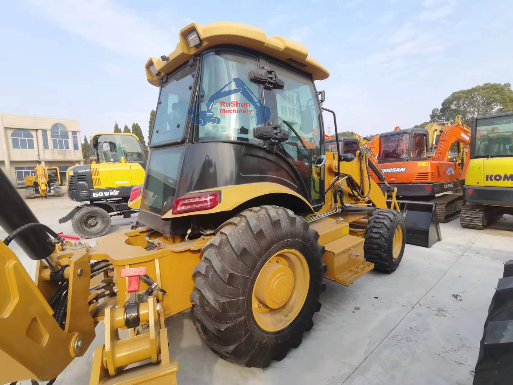 Used CAT 420F Excavator