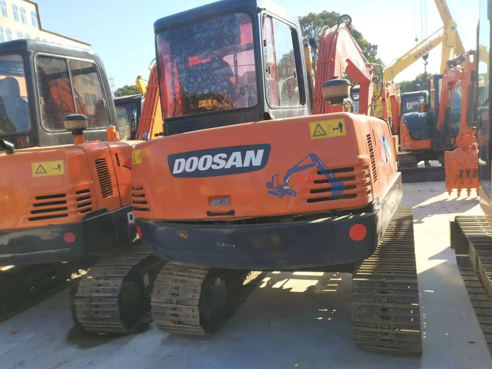 Used DOOSAN DH55 Excavator