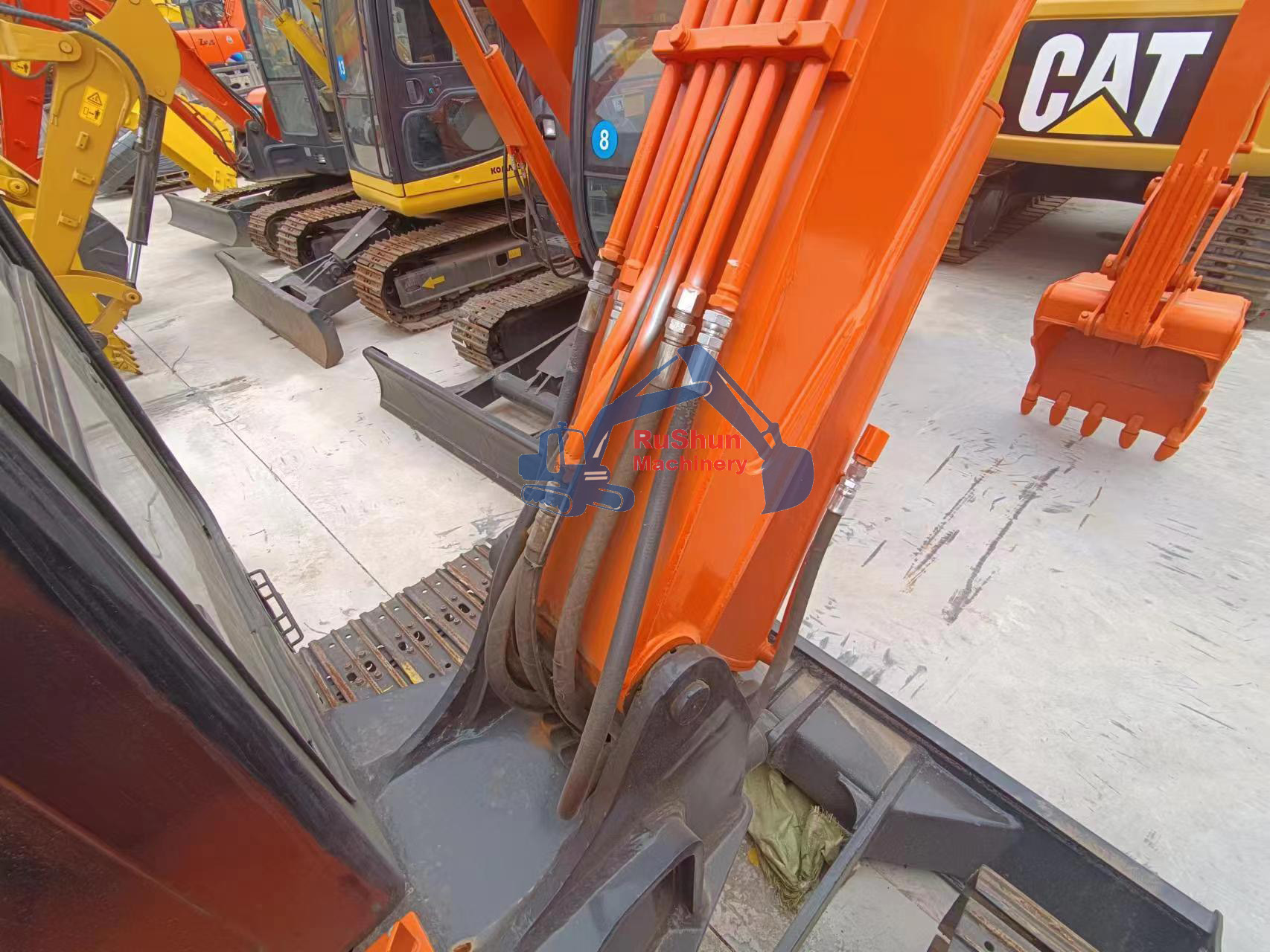 Used DOOSAN DH60-7 Excavator