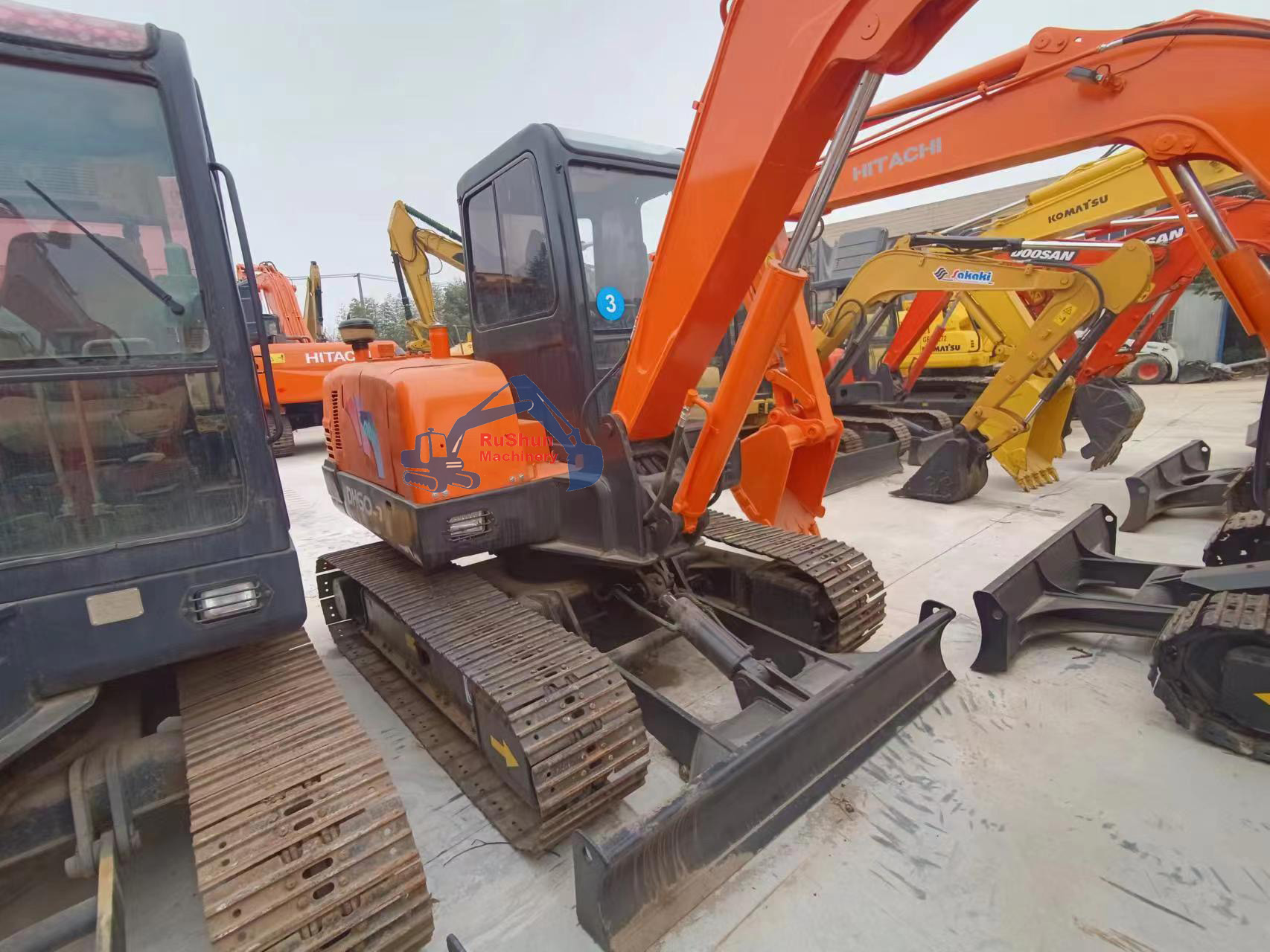 Used DOOSAN DH60-7 Excavator
