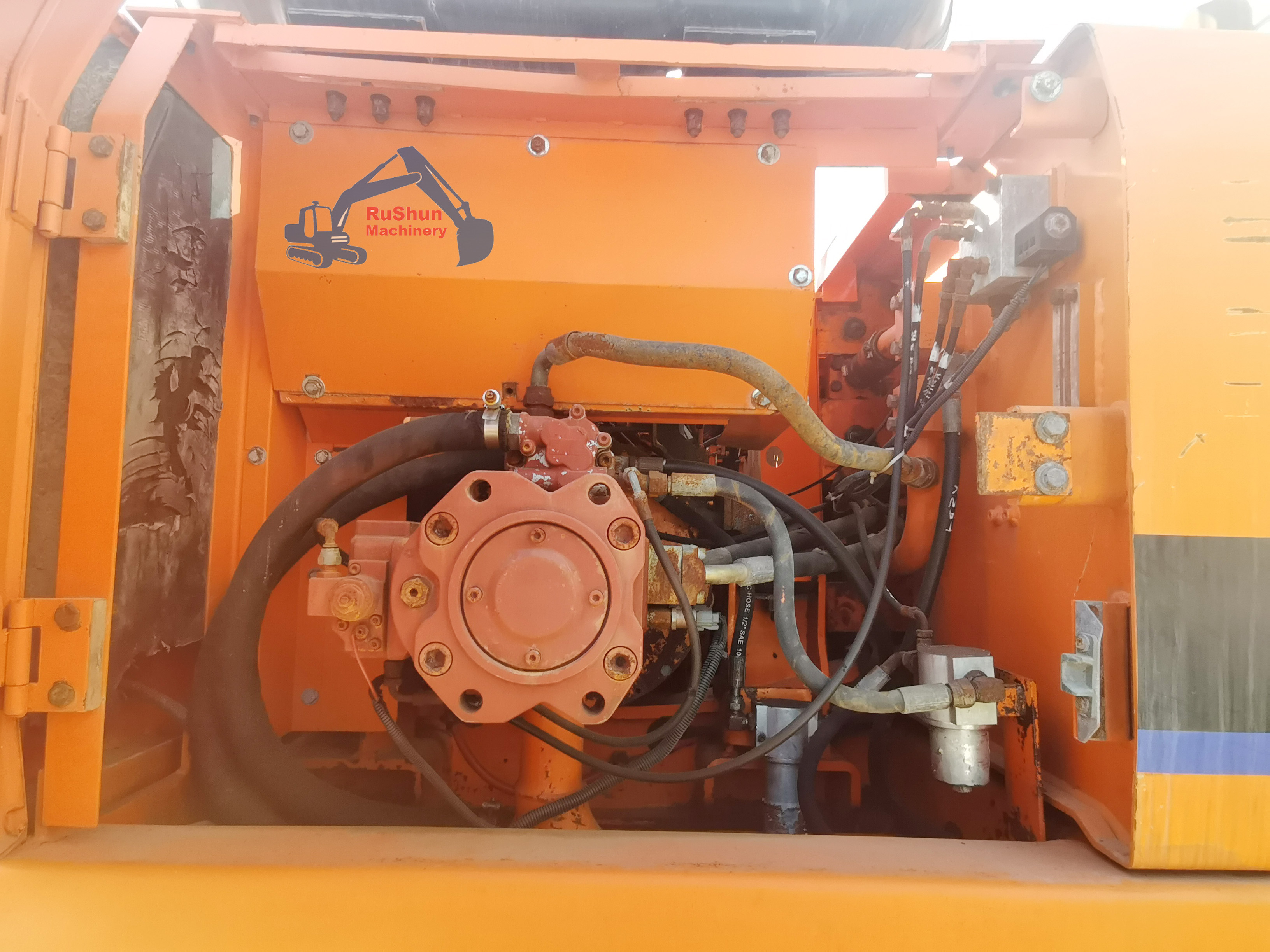 Used DOOSAN DH210W-7 Excavator