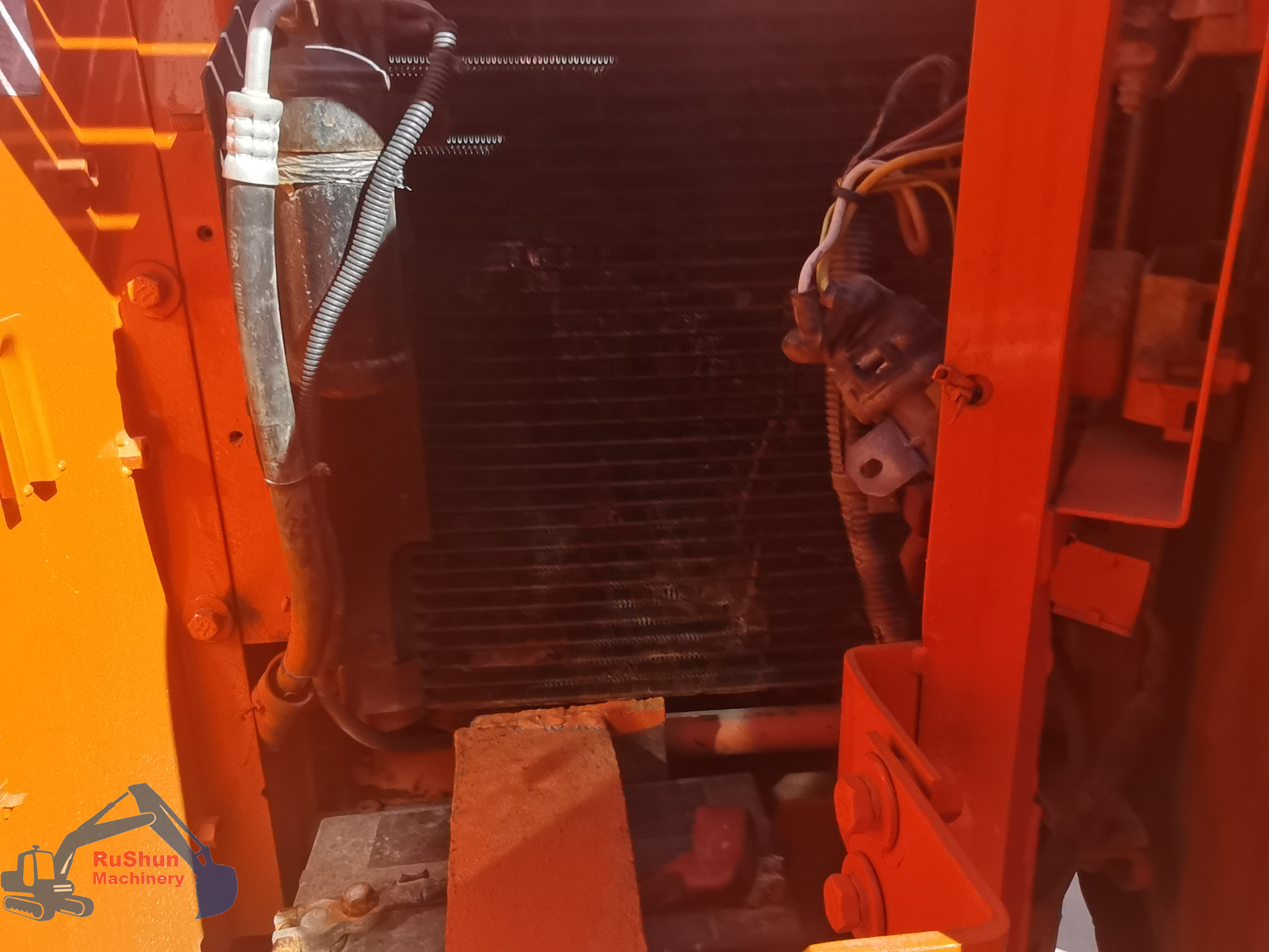 Used HITACHI EX60 Excavator