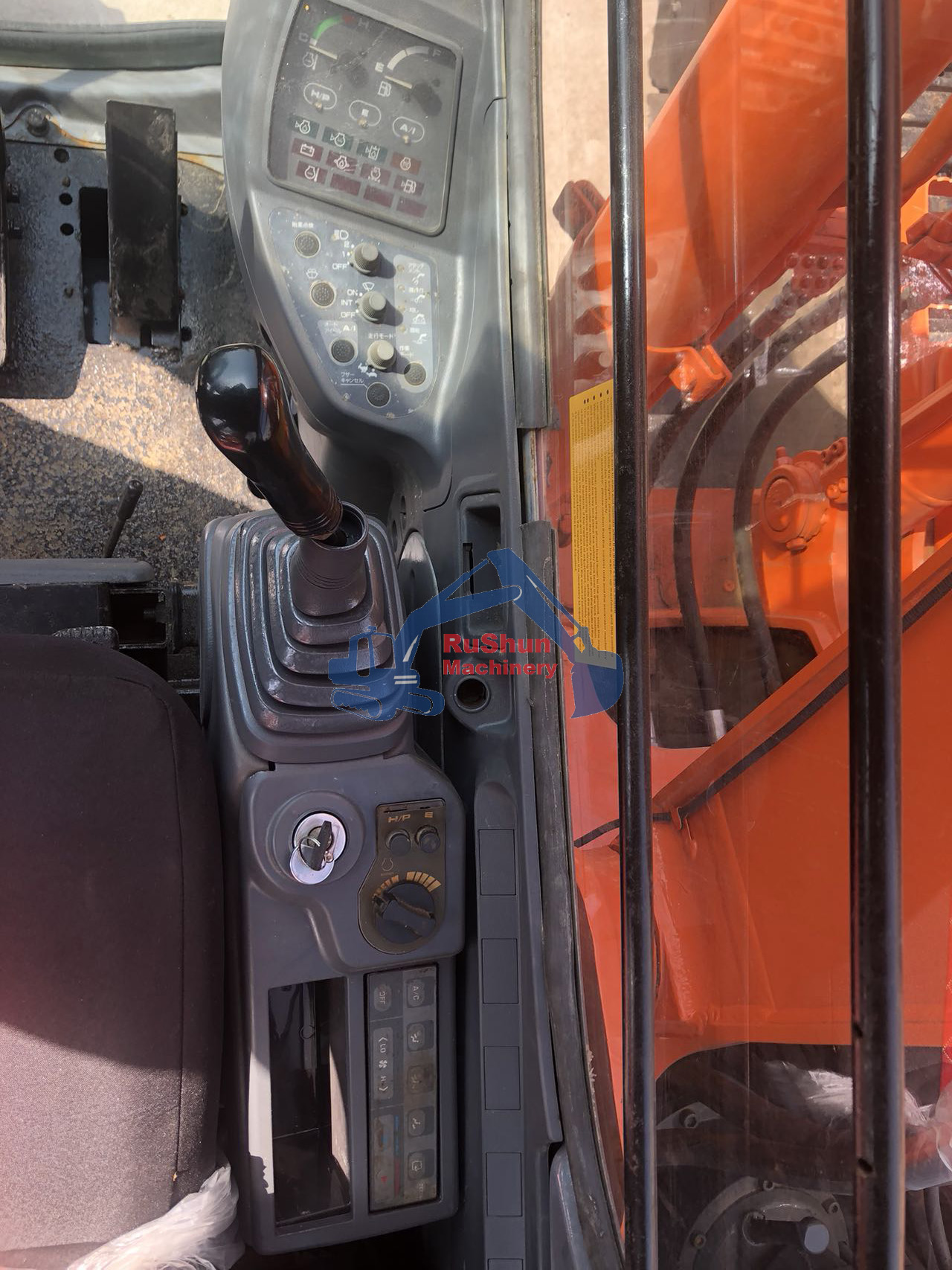 Used HITACHI EX120 Excavator
