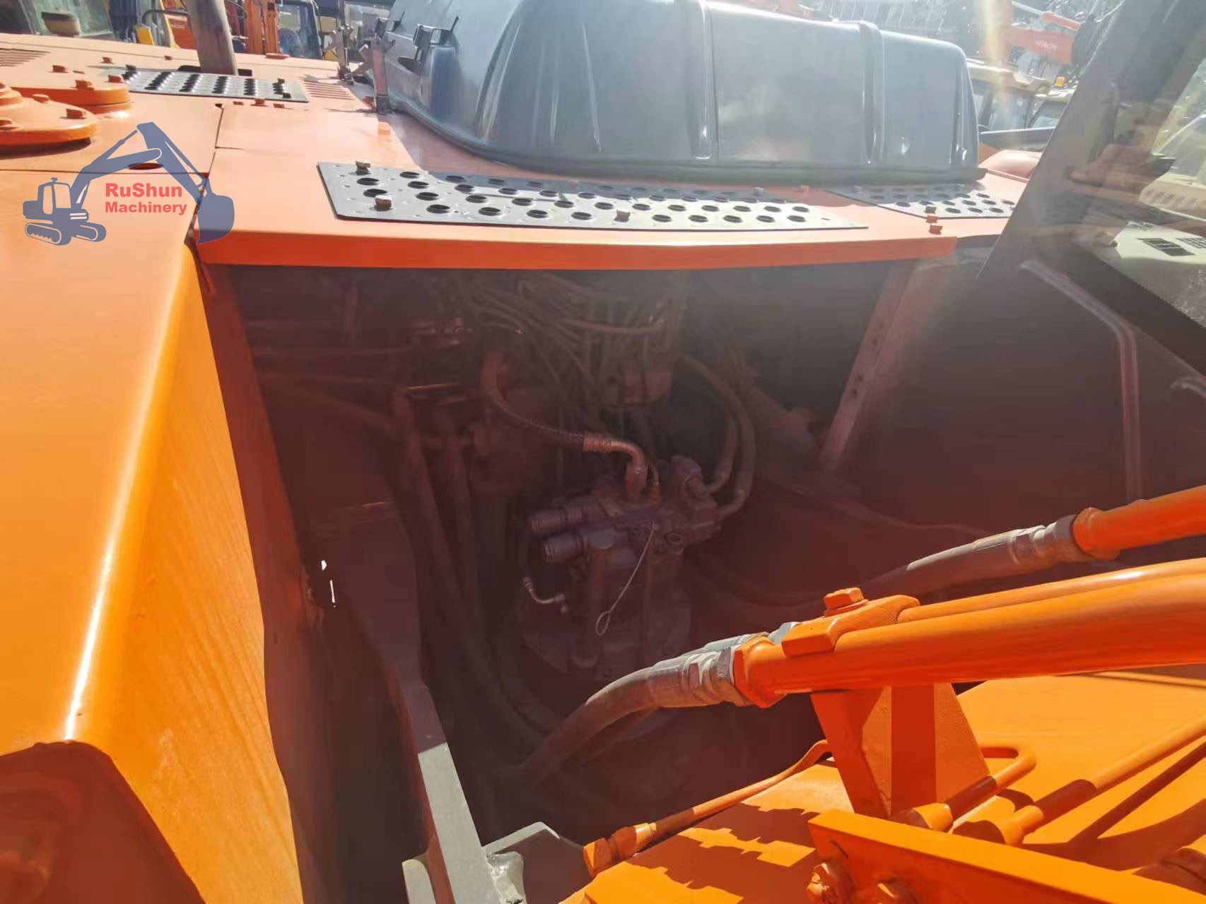 Used HITACHI ZX240-3 Excavator