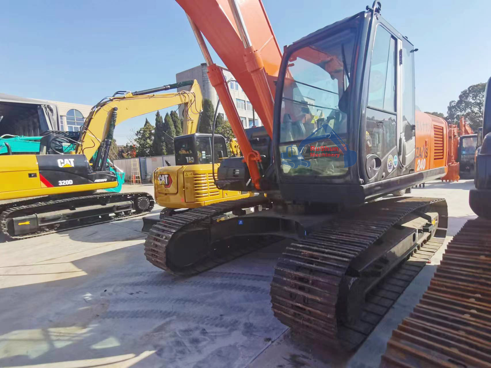 Used HITACHI ZX240-3 Excavator