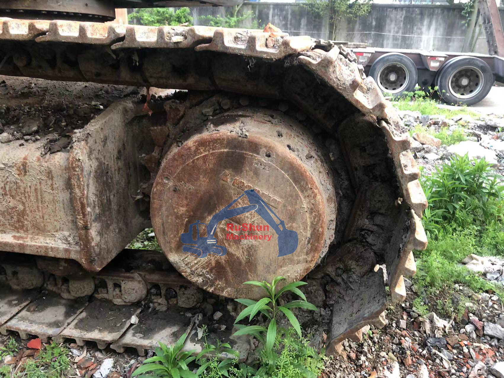 Used HYUNDAI R485 Excavator