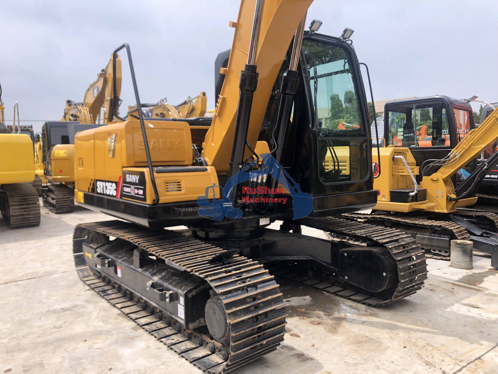 Used SANY SY135 Excavator