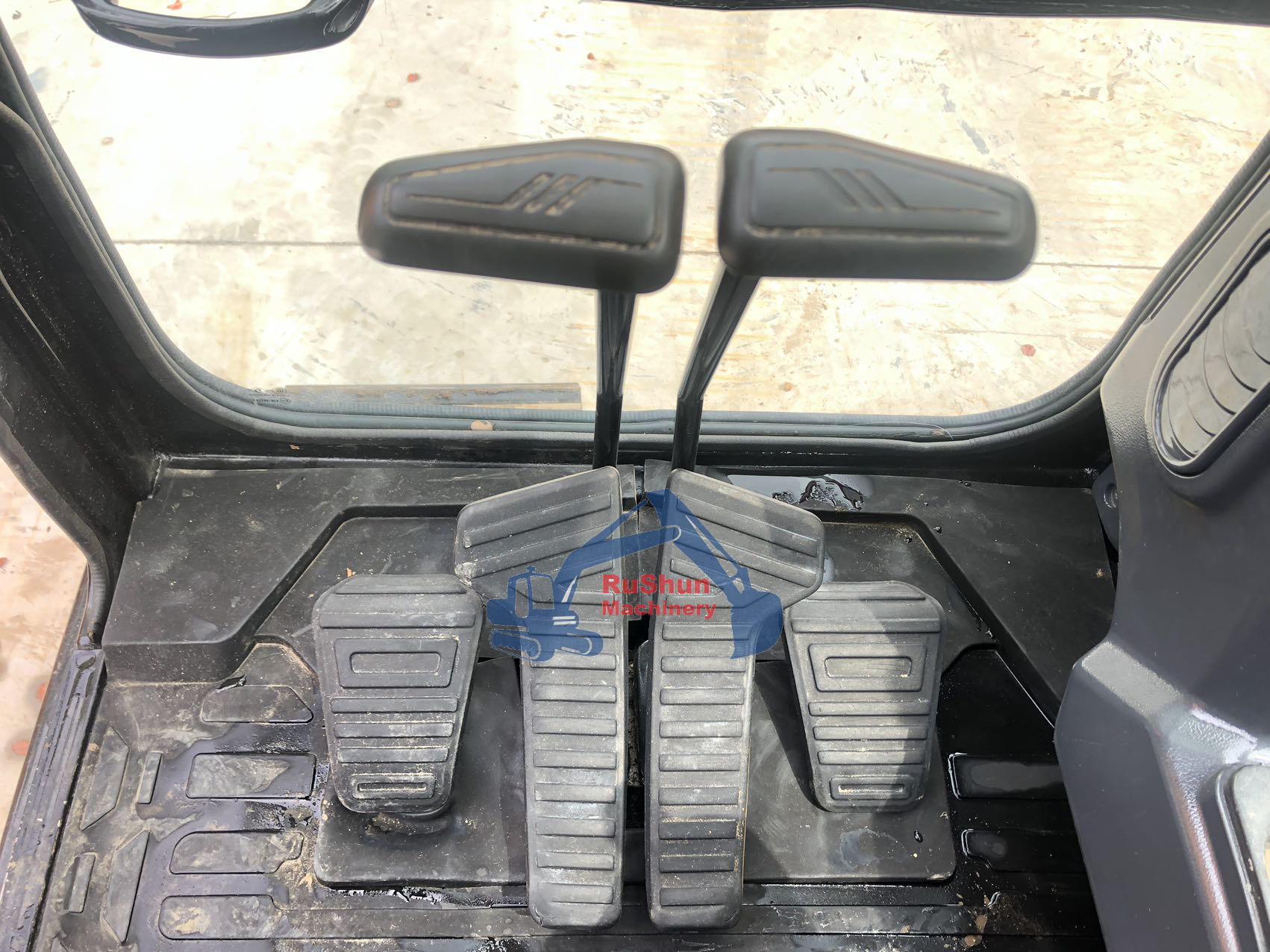 Used SANY SY135 Excavator